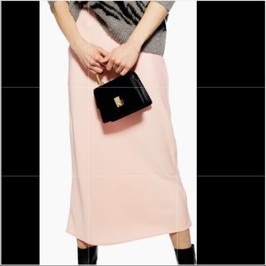 BNWT Topshop pink midi skirt with slits on side 🤍